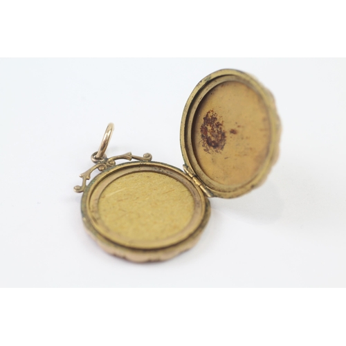 44 - 9ct Gold Antique Aesthetic Movement Photo Locket Pendant (4.9g)