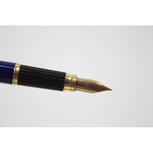 470 - Vintage WATERMAN Lady Charlotte Navy Fountain Pen w/ 18ct Gold Nib WRITING