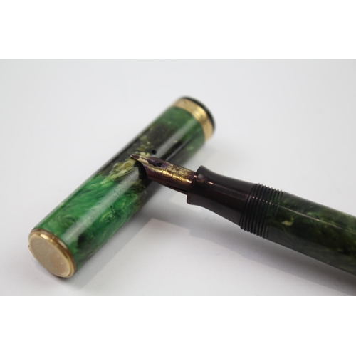 494 - Vintage WATERMAN Ideal Green Lacquer Fountain Pen w/ 14ct Gold Nib WRITING