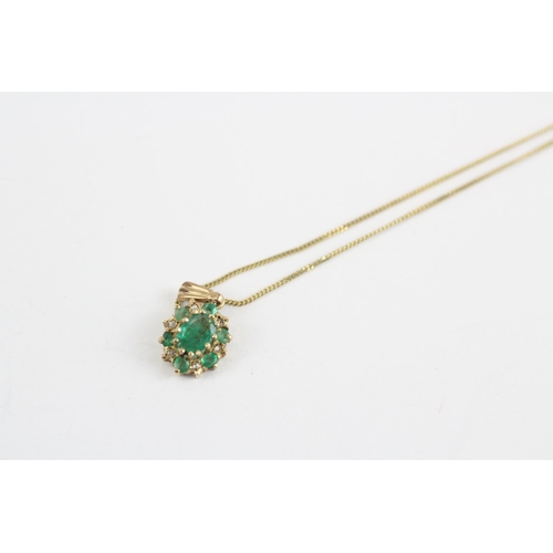 7 - 9ct Gold Diamond And Emerald Set Cluster Pendant Necklace (1.6g)
