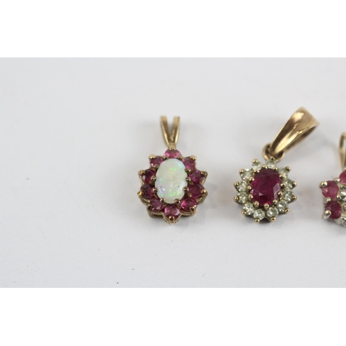 88 - 3 X 9ct Gold Gemstone Cluster Pendants Inc, Diamond, Ruby & Opal (2.3g)