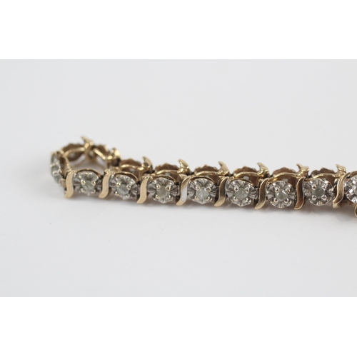 91 - 9ct Gold Diamond Fancy Link Bracelet (6.1g)