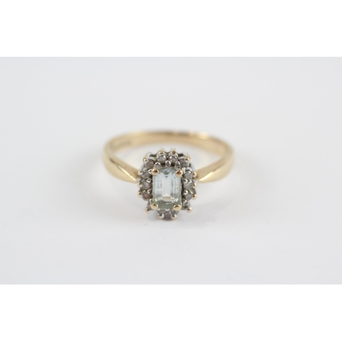 95 - 9ct Gold Diamond & Aquamarine Cluster Ring (2.9g) Size  P