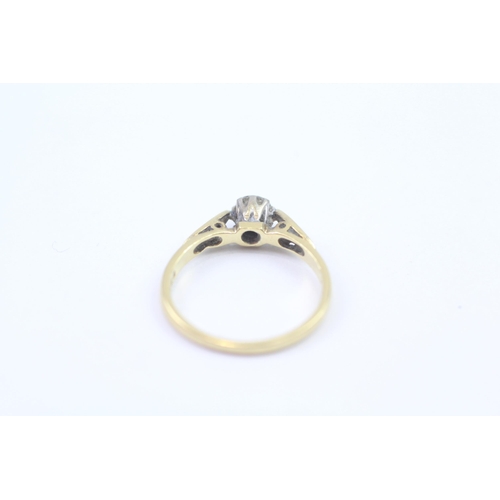 97 - 18ct Gold Vintage Diamond Set Solitaire Ring (2.2g) Size  L