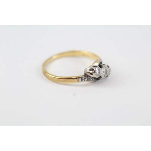 150 - 18ct gold vintage diamond three stone dress ring (2.1g) Size  K