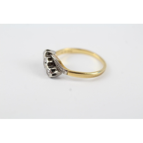 150 - 18ct gold vintage diamond three stone dress ring (2.1g) Size  K