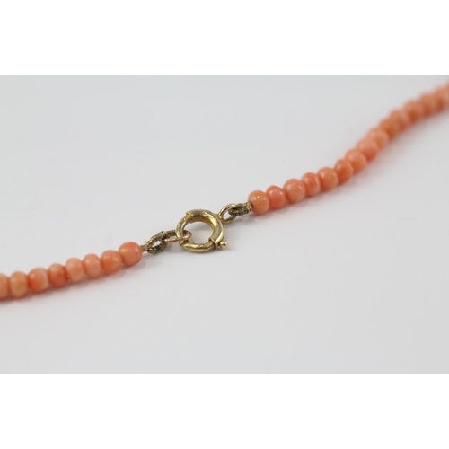 171 - 9ct gold clasped graduated coral bead necklace (5.7g)