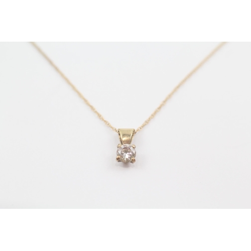 187 - 9ct gold vintage diamond solitaire pendant necklace (0.7g)