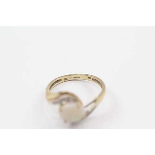 194 - 9ct gold vintage opal & diamond bypass ring (2.5g) Size  Q