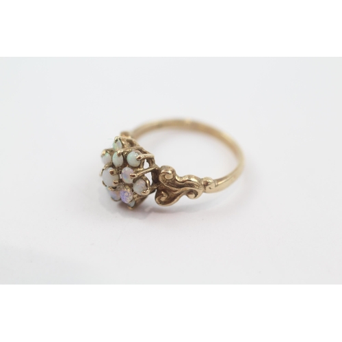 200 - 9ct gold antique opal cluster ring (2.2g) Size  L 1/2