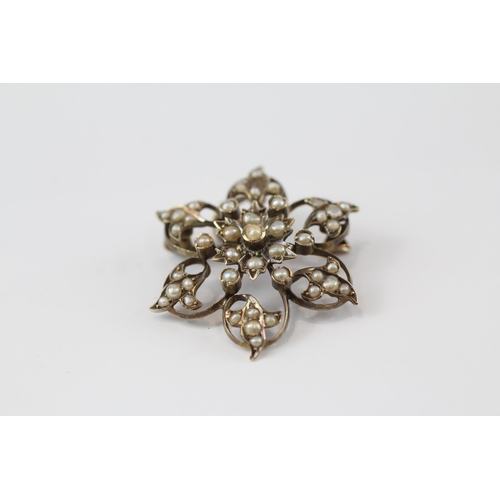 35 - 9ct gold antique Edwardian split pearl floral brooch (5.1g)