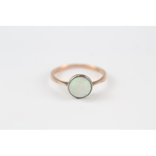 73 - 9ct gold antique opal solitaire ring (1.4g) Size  M