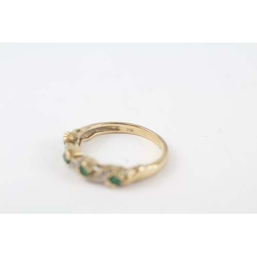 92 - 9ct gold vintage emerald & diamond dress ring (1.8g) Size  K