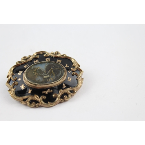 229 - Antique mourning brooch with hair work (22g)