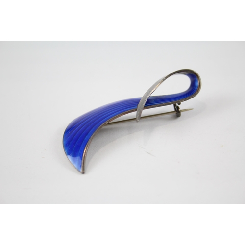 258 - Silver enamel brooch by Norwegian maker (6g)