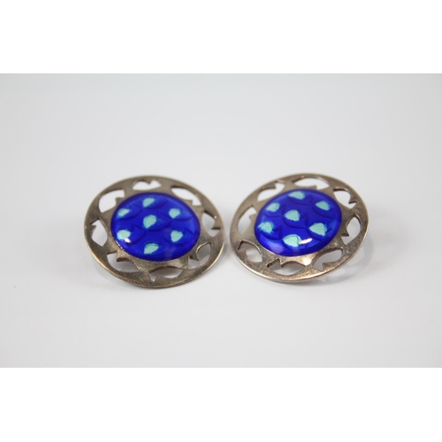 290 - Two pairs of silver enamel clip on earrings (18g)