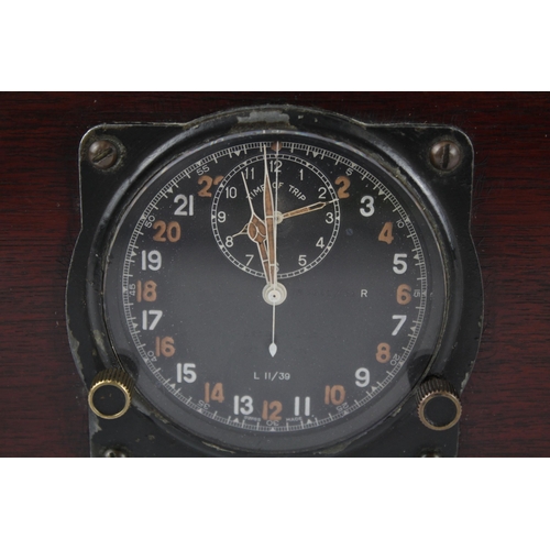 431 - S. SMITH & SONS MKIII WW2 Pilots Cockpit Clock Hand-wind WORKING