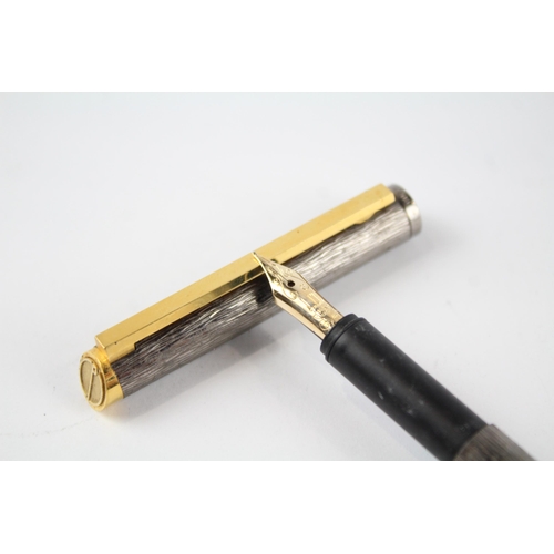 450 - Alfred DUNHILL Silver Plated Fountain Pen w/ 14ct Gold Nib WRITING