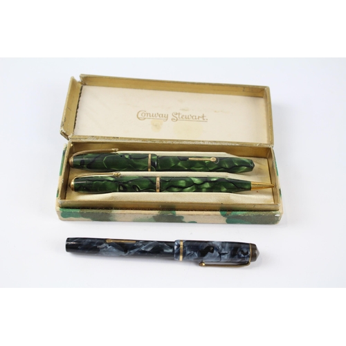 451 - 2 x Vintage Conway Stewart Dinkie Fountain Pens w/ 14ct Gold Nibs Writing