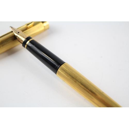 461 - Vintage PARKER 75 Gold Plated Fountain Pen w/ 14ct Gold Nib WRITING