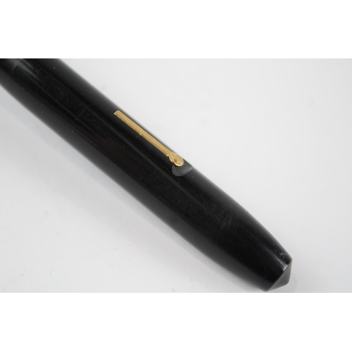 472 - Vintage CONWAY STEWART 100 Black FOUNTAIN PEN w/ 14ct Gold Nib WRITING