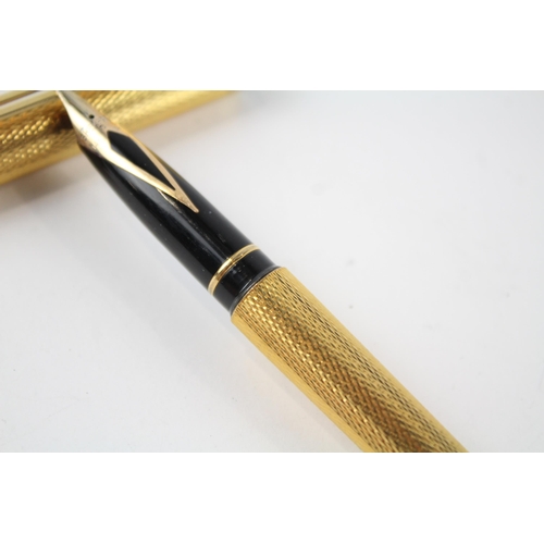 486 - Vintage SHEAFFER Targa Gold Plate Fountain Pen w/ 14ct Gold Nib WRITING