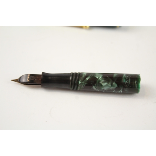 490 - Vintage WATERMAN Ideal Green Lacquer FOUNTAIN PEN w/ 14ct Gold Nib WRITING