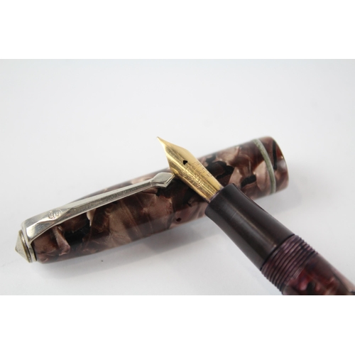 497 - Vintage CONWAY STEWART 75 Burgundy FOUNTAIN PEN w/ 14ct Gold Nib WRITING