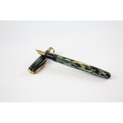 500 - Vintage WATERMAN w5 Green Lacquer Fountain Pen w/ 14ct Gold Nib WRITING