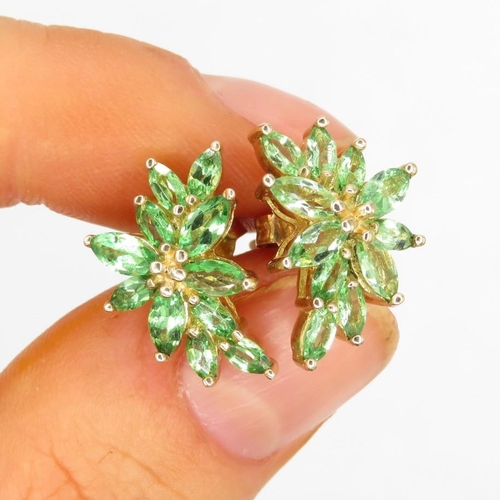 160 - 9ct gold peridot cluster floral stud earrings (3.6g)