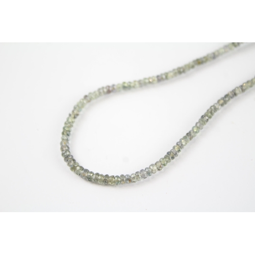 101 - 9ct gold clasp green sapphire single strand necklace (8.4g)