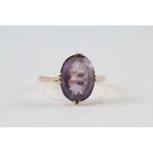 112 - 9ct gold antique amethyst single stone ring (2.8g) Size  T