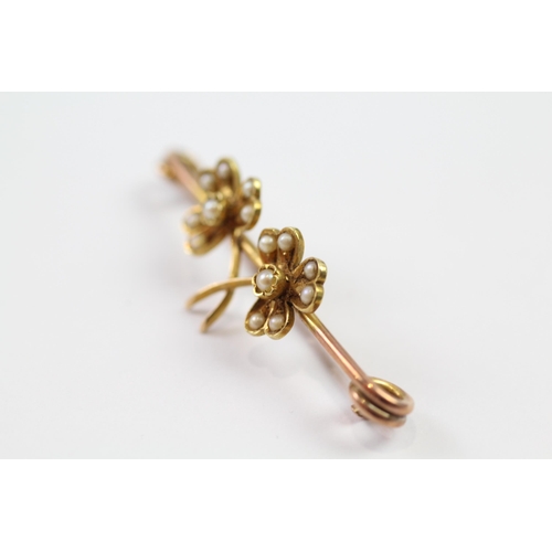 116 - 9ct gold antique seed pearl double shamrock bar brooch with 15ct gold front (2.8g)