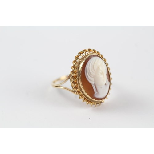 125 - 9ct gold shell cameo dress ring (4.1g) Size  U