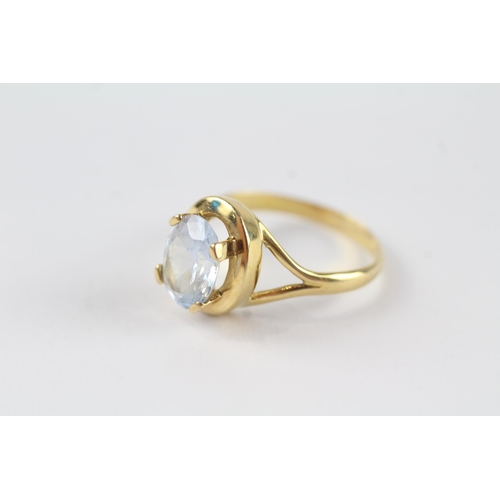 142 - 9ct gold synthetic spinnel dress ring (3.6g) Size  Q