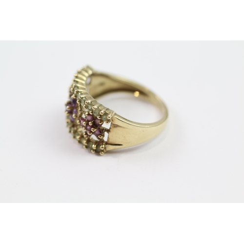 153 - 9ct gold amethyst, garnet & peridot openwork floral cluster ring (3.8g) Size  O