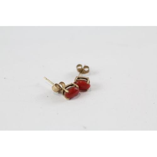 167 - 3 x 9ct gold coral earrings (3.9g)