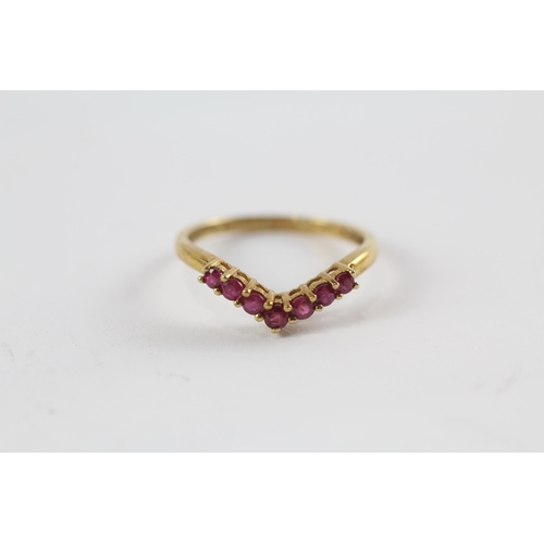 172 - 2 x 9ct gold diamond, ruby & synthetic ruby rings inc. chevron (3g) Size  J + N