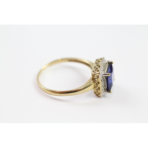 196 - 9ct gold synthetic sapphire & white gemstone cluster ring (3.3g) Size  V 1/2