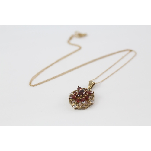 36 - 9ct gold vintage garnet & diamond floral pendant necklace (2.5g)