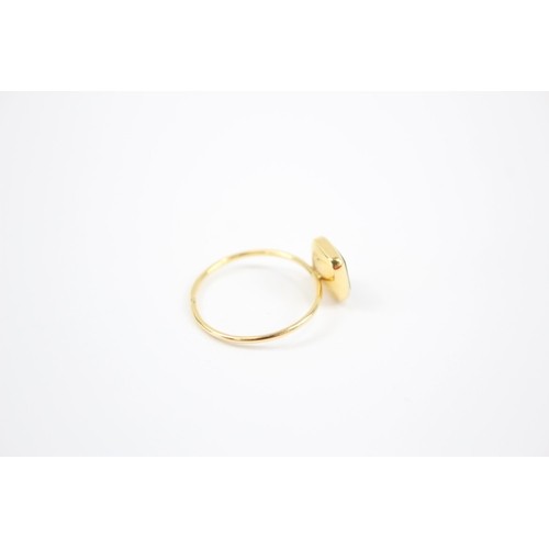 58 - 14ct gold vintage onyx & diamond dress ring (1.6g) Size  K