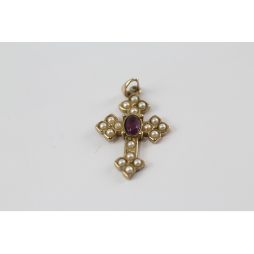 66 - 2 x 9ct gold antique garnet lavaliere pendants (2.7g)