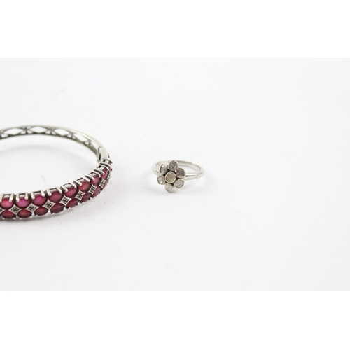 220 - Silver gemstone bangle and ring including Ruby (20g)