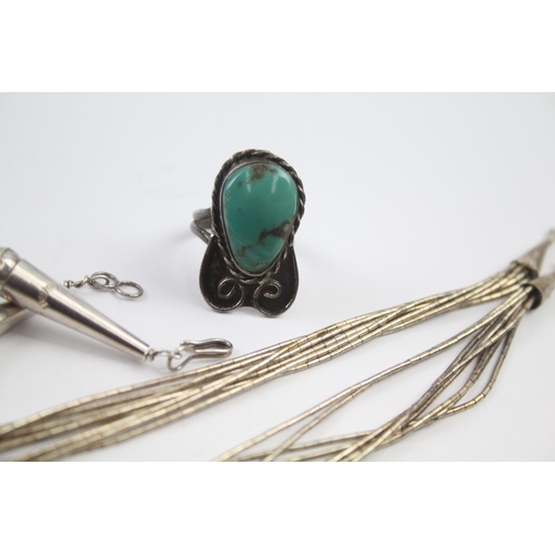 232 - A collection of silver Native American gemstone jewellery