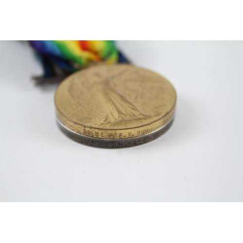 253 - WW.I Medal Pair & Original Ribbons Named. 33901 Pte. W. Wood Border Regt.