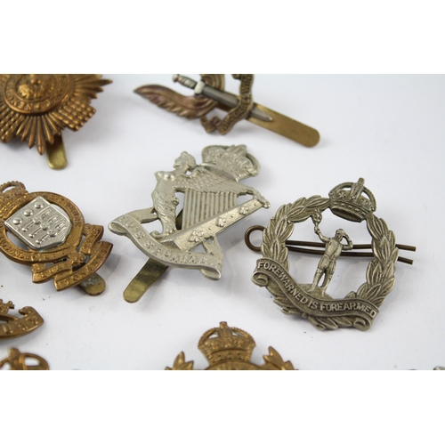 265 - 10 x Military Cap Badges Inc. S.A.S - Tank Regt. - York & Lancs Etc