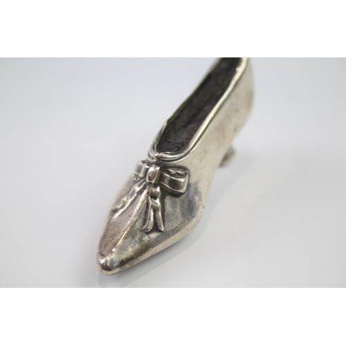 319 - .925 sterling novelty shoe pin cushion