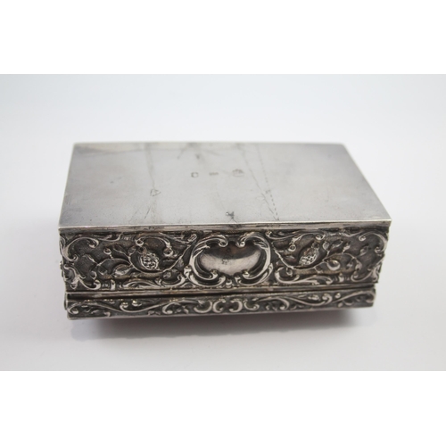 339 - .930 silver figural cigarette / trinket box