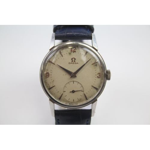 391 - OMEGA Gents Vintage C.1950's WRISTWATCH Hand-wind WORKING