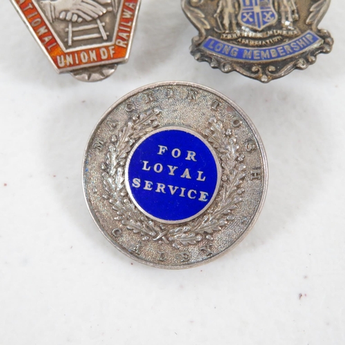 431 - 3x silver enamel badges